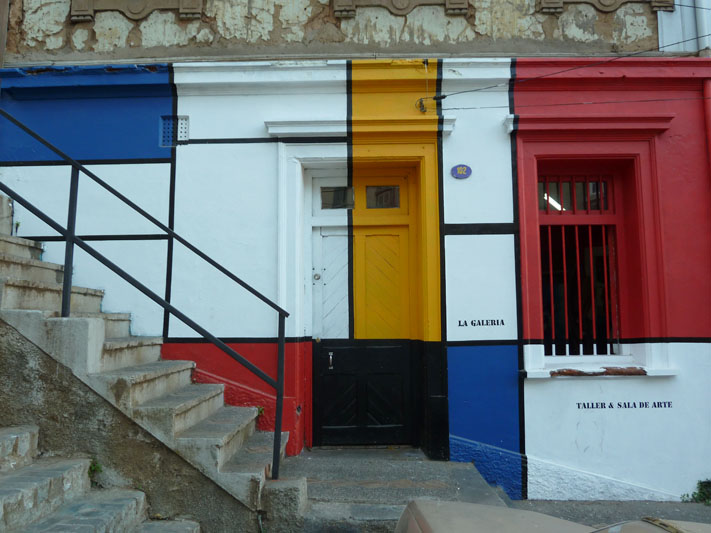 Chile-Valparaiso-mondriaan-street-art